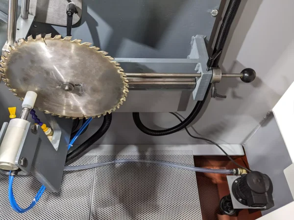 Système de refroidissement pour affûteuse de scie circulaire ELITE modèle AVB 750